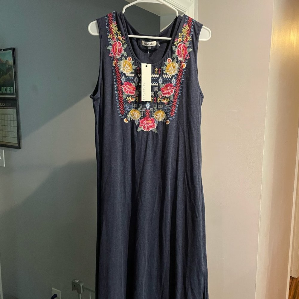 Paparazzi: NWT Cotton Blue Midi Dress with Floral Embellishment